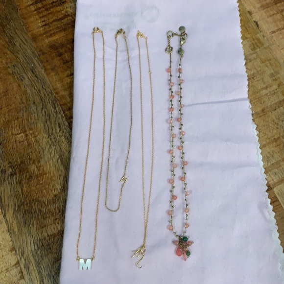 🎉🎉Assorted M Necklaces🎉🎉 - Picture 3 of 3